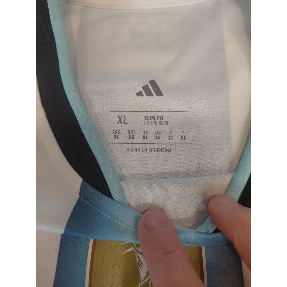 Argentina FIFA World Champions 2022 Soccer Shirt Adidas Men's XL Worn Once